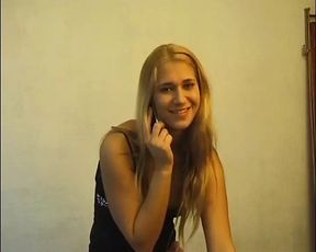 Linda's first casting a teen masturbating her blonde pussy