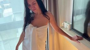 Hotel Room Mix-Up Leads to Wet Pussy and Hardcore Stranger Fuck
