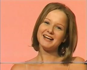 The first audition of Petra the beautiful girl today a pornstar who masturbates her shaved pussy with a sex toy