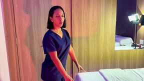 Massage with Happy Ending by a Hot MILF Leyne Rodriguez - Tantaly Sex Doll