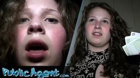 Gymnast Teen's Changing Room Fuck