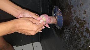 Playing with strangers in the gloryhole, I love to make cum!