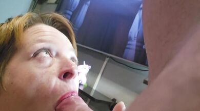 MATURE WHORE recording herself sucking my cock, me recording in POV