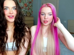 Blonde amateur webcam teen dancing naked