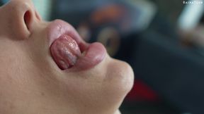 Step Sister Masturbates Pussy While No One Is Home