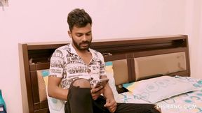 Bhabi is Feeling Exxxtra Naughty at DesiBang