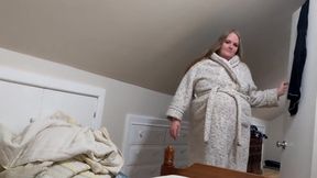 I Never Knew My BBW Stepmom Could Be so Damn Sexy Until We Were Home Alone and She Seduced Me!