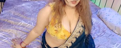 Newly married gold digger step-mom ne chudne ke dating site pe profile banai aur step-son ne Profile dekh li