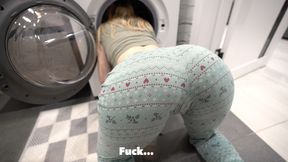 steo bro fucked step sister while she is inside of washing machine - creampie