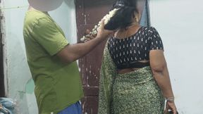 Aunty has hot and painful sex while she is alone at home. Real homemade.