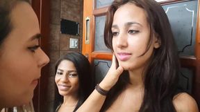 Lesbian Kissing the Queue to Kiss Top Girls