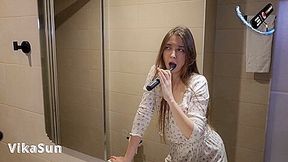 Hot Brunette Gets Orgasm From Her Favorite