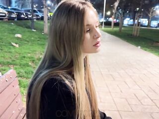 Beauty Needs Assist. What Would U Do in This Situation?