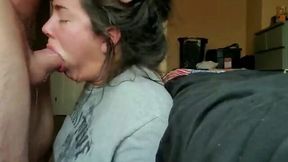 Cum-thirsty bitch throats heavy shaft in hardcore facefuck tryout