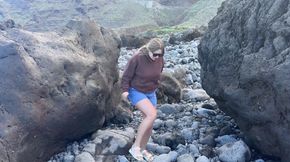 desperate beach public pee compilation