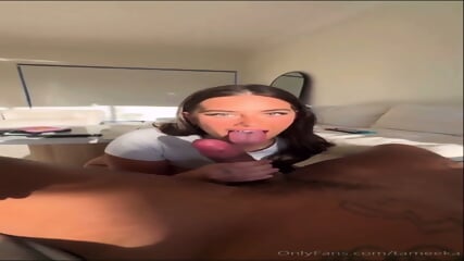 Tameekas Hot Sex Tape With Her Roomie