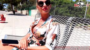 German Mallorca tourist milf picked up for outdoor sex