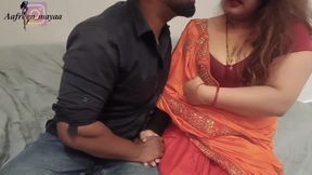 Step mam ko ungli krte dekh liya fir unhone apne bula kar full maze diye