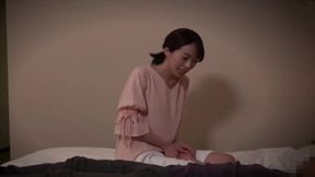 japanese milf syuttyo massageno bijyukujyoni sennnzuri misetuke waisetu24-4