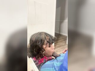 My Bestfriend gf wanted give me some head????????