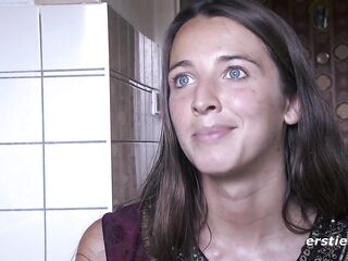 Ersties: Amateur Angel Fingers Her Soaked Twat